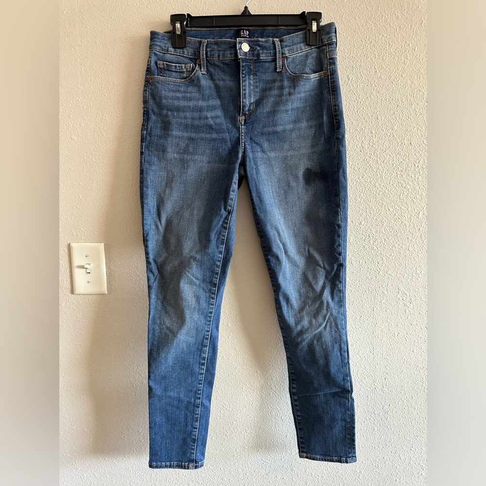 GAP blue denim 1969 size 29 regular true skinny jeans